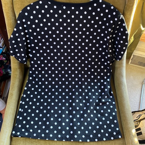 Play by Comme des Garçons tee shit, size M ( more like L ), unisex - Picture 2 of 5